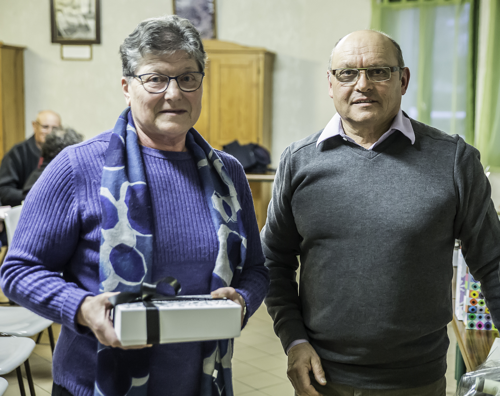 Remise de cadeau 2bis 200216.jpg