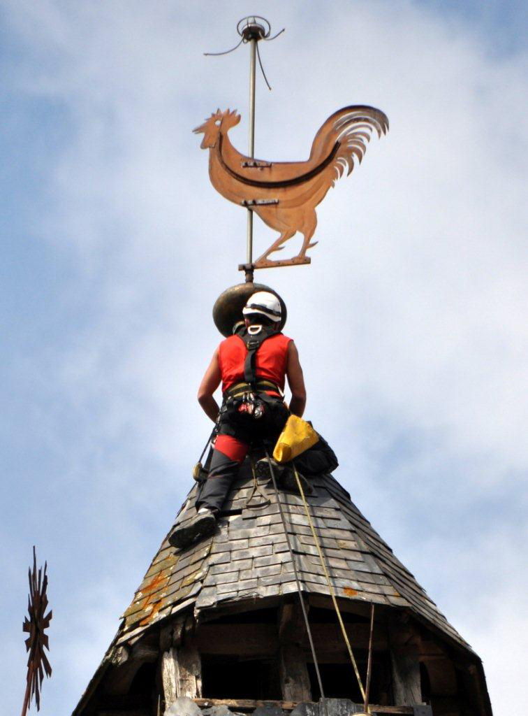 eglise travaux coq3.jpg