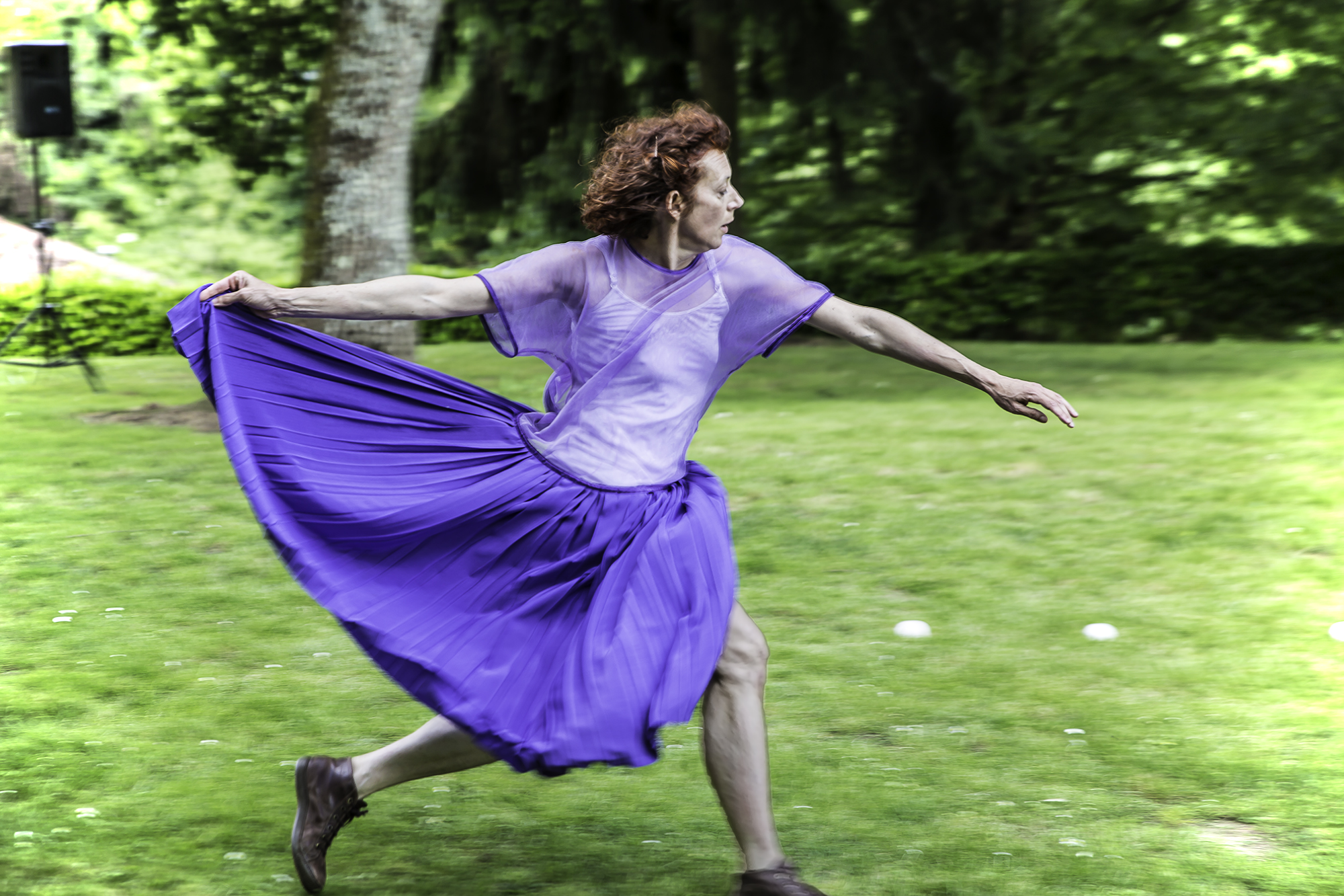 8 Isabelle Avid danse1bis 040616.jpg