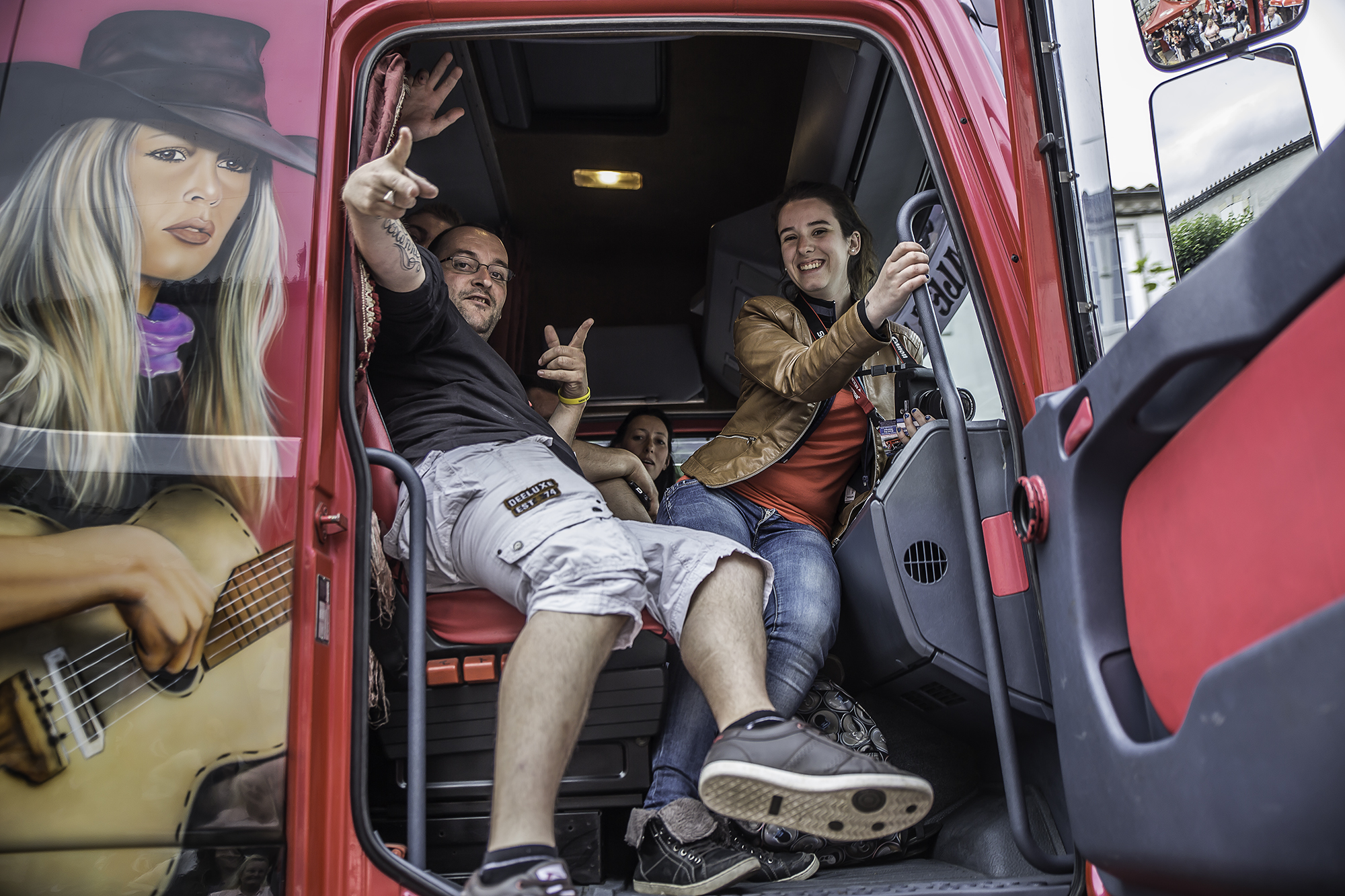 2  camion envahi 1bis 110616.jpg