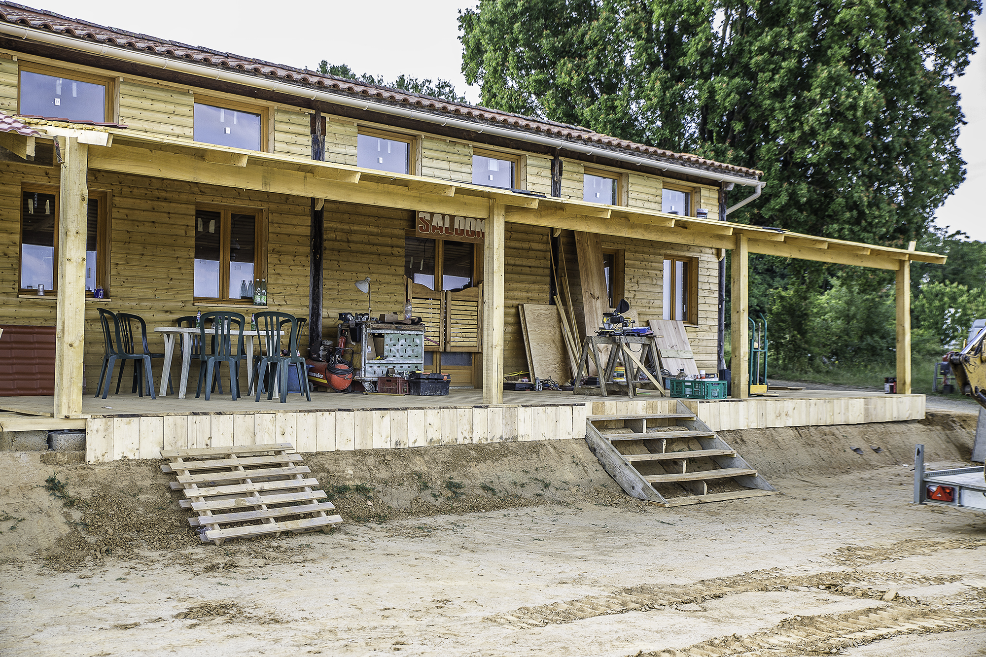 1 Le saloon 1bis 070616.jpg
