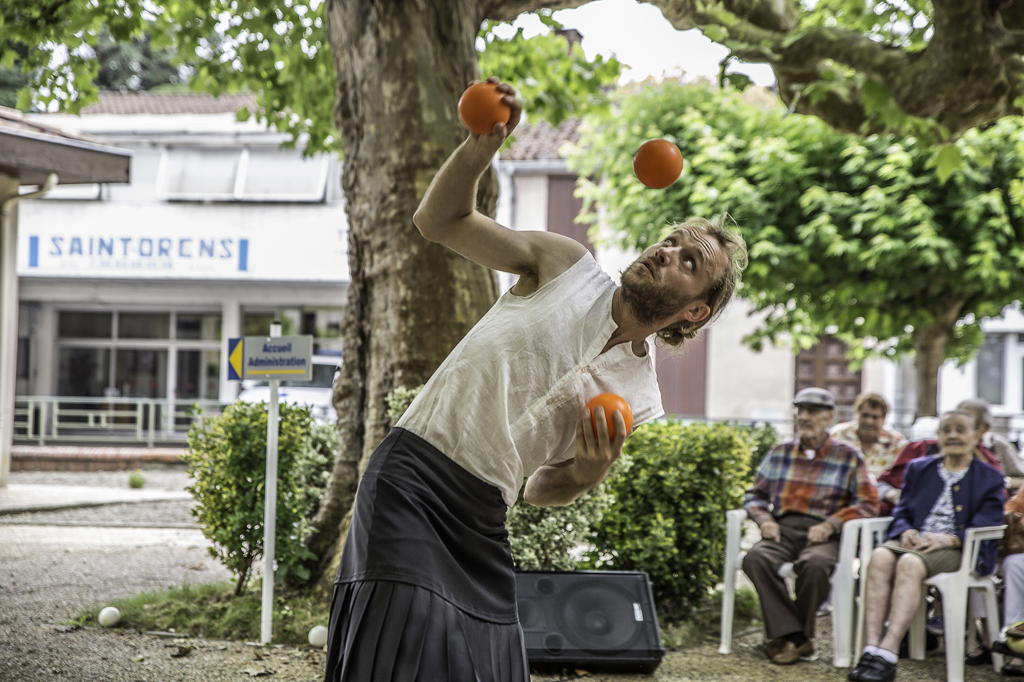 6 Le jongleur 1bis 250616.jpg