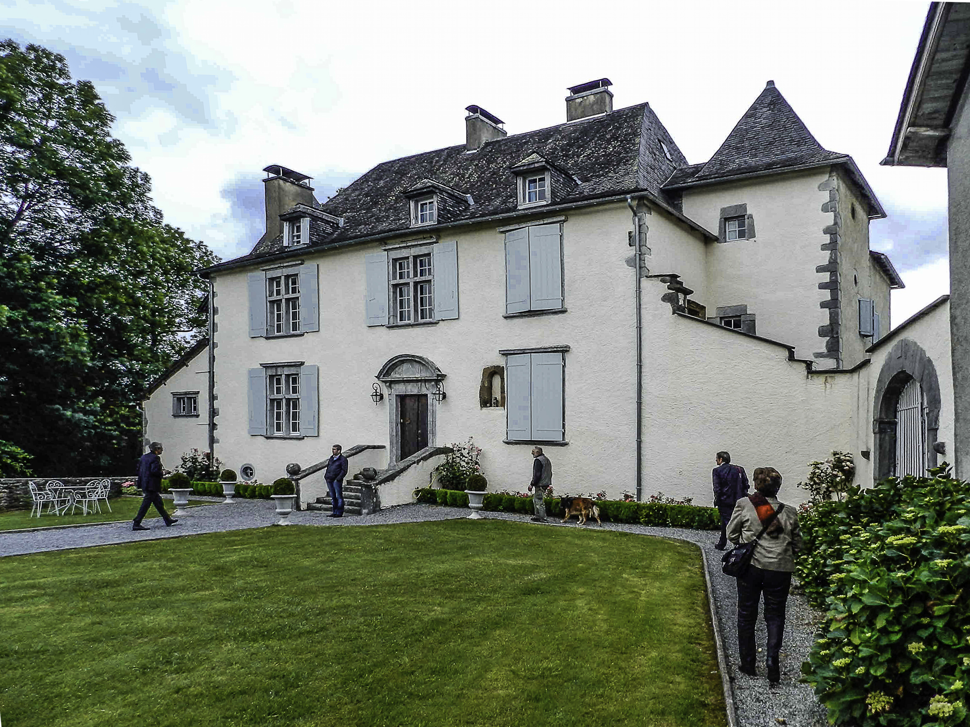3 chateau ou est mort Porthos Lanne en Baretous DR Maxime Fillos.jpg