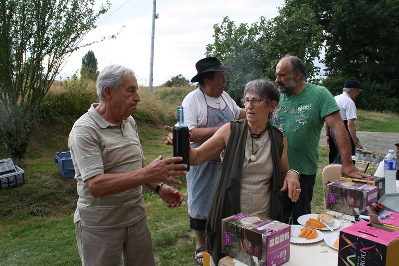 Marche gourmande Mielan 23072016 037 (Copier).JPG