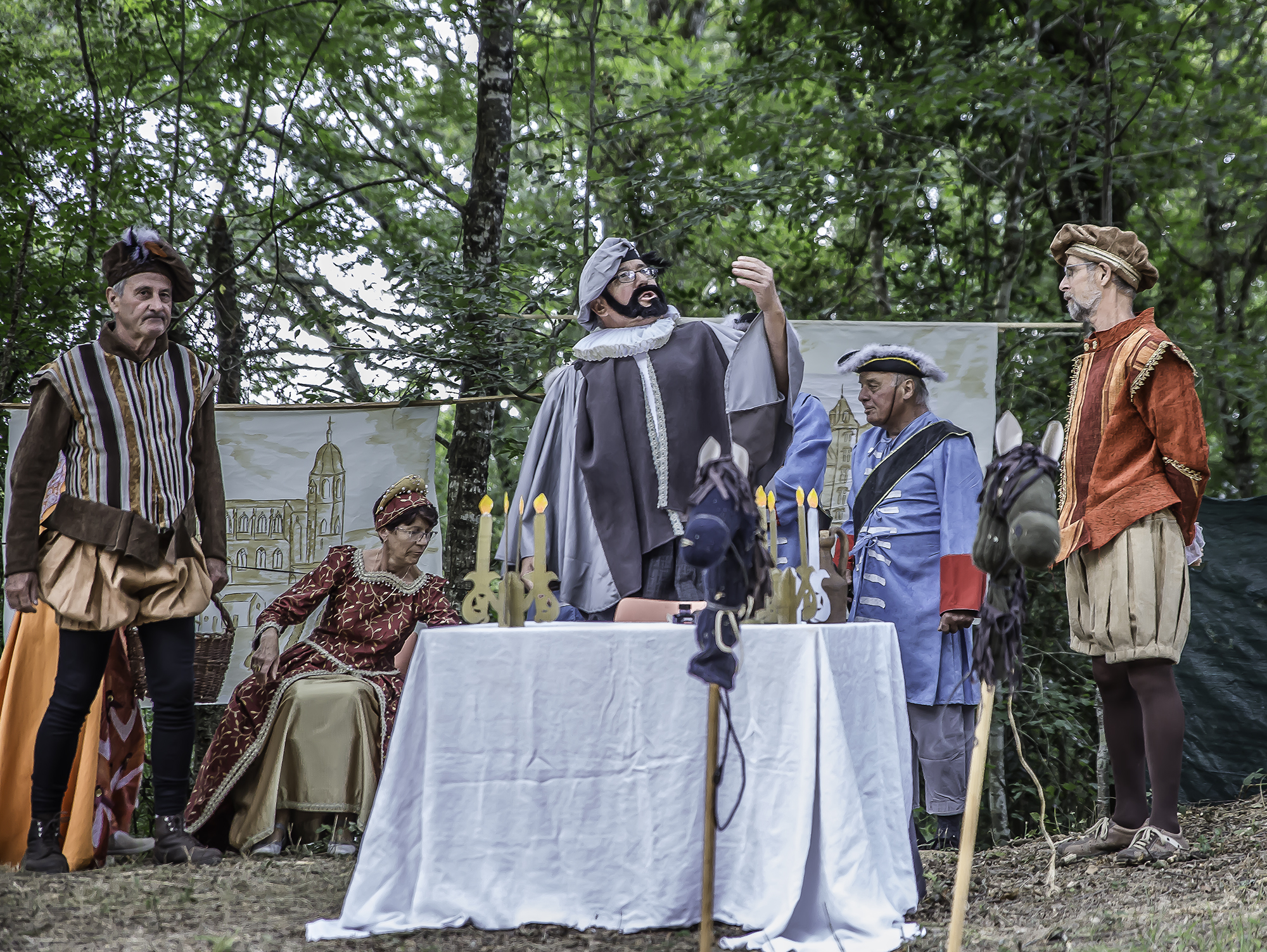 9 Henri IV donne mission 1bis 230716.jpg
