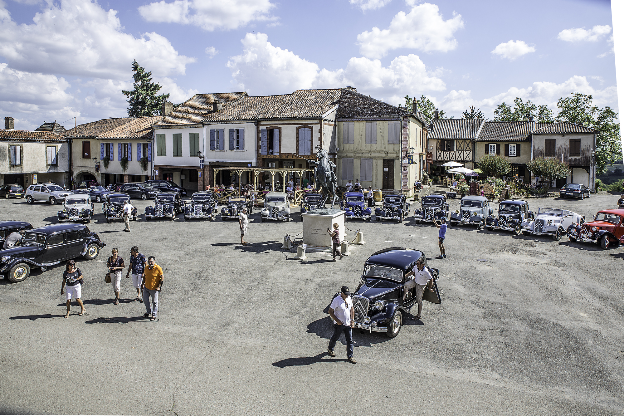7 Vue depuis la mairie 1bis 240716.jpg