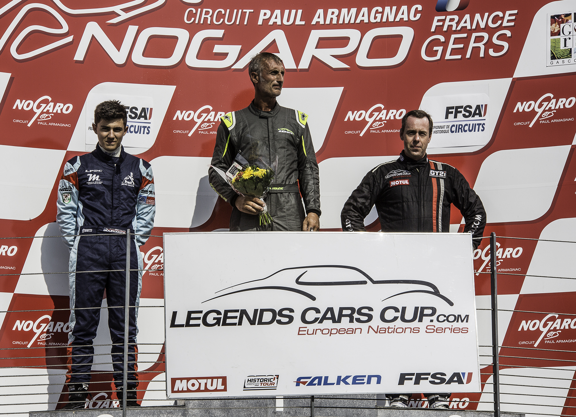 4 Podium des Legends car cup 1bis 040916.jpg