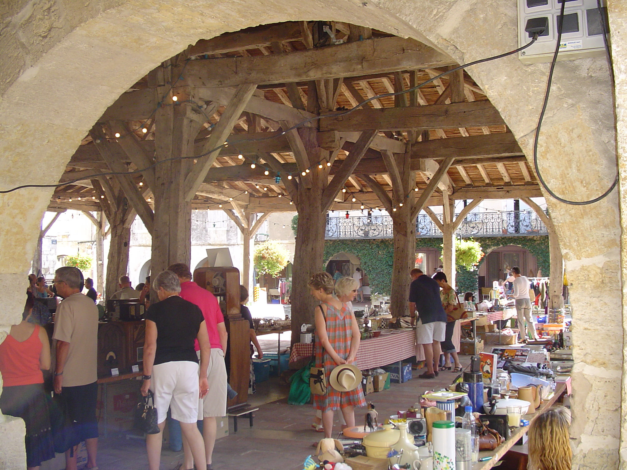 vide-grenier.JPG