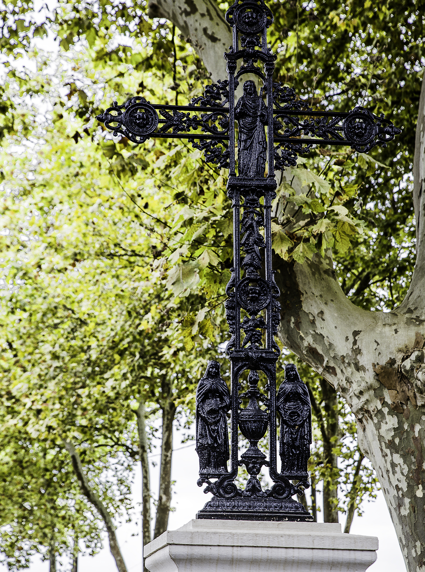 4 Le calvaire sur la place1bis 200916.jpg
