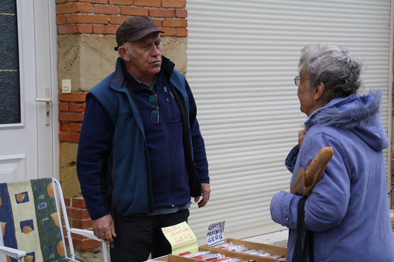 vide grenier mielan cartes.jpg