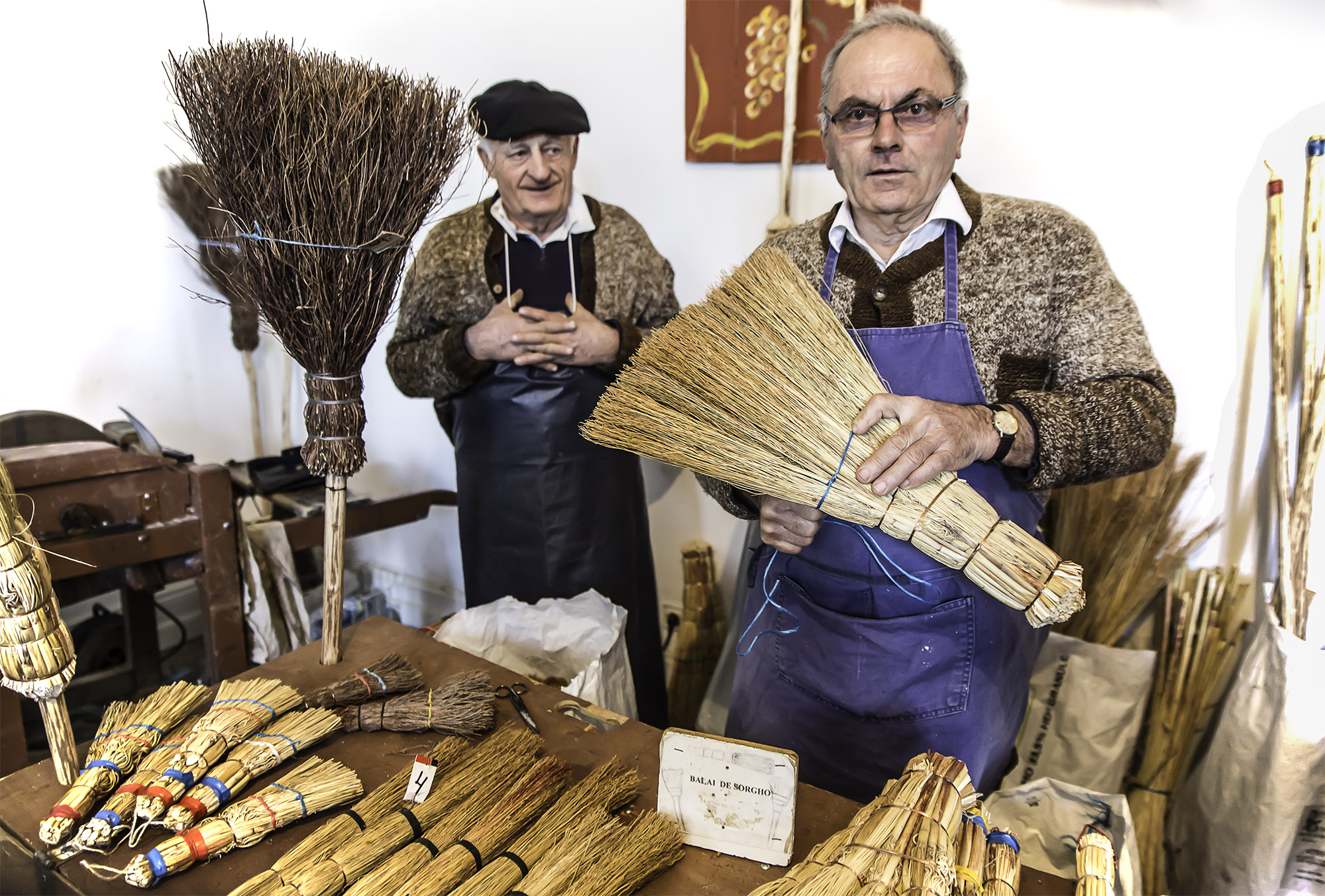 2 le fabricant de balais 1bis 311216.jpg