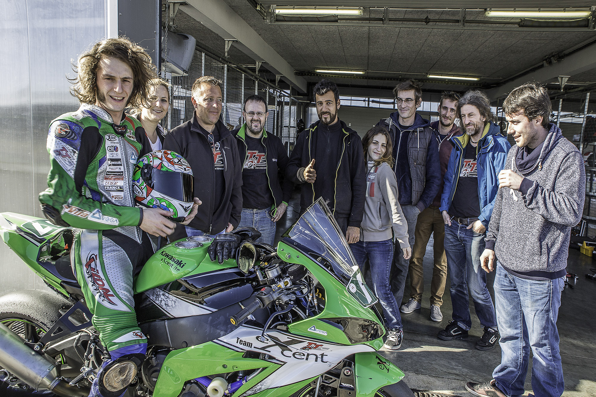 1 Pilote Gabriel Pons et l'équipe 1bis 100317.jpg