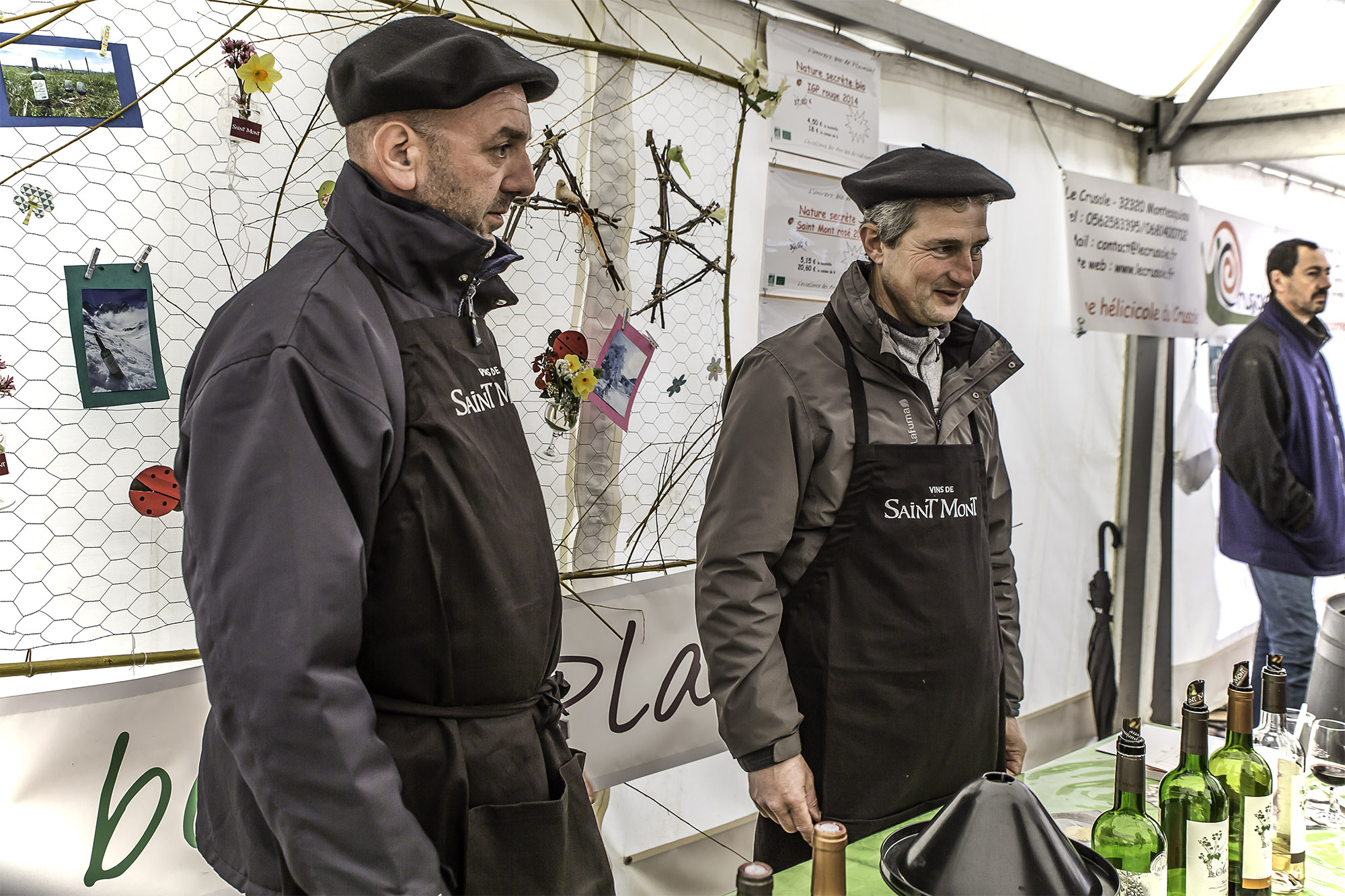 12 Le stand vin bio à Saint-Mont 250317.jpg