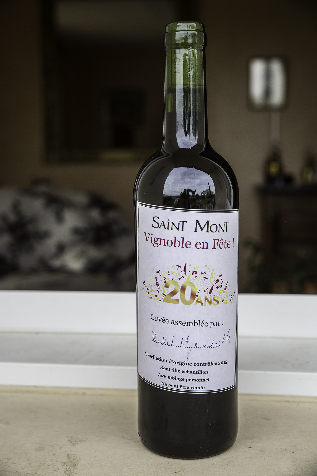 4 Et voici le résultat la bouteille perso 1bis 260317.jpg
