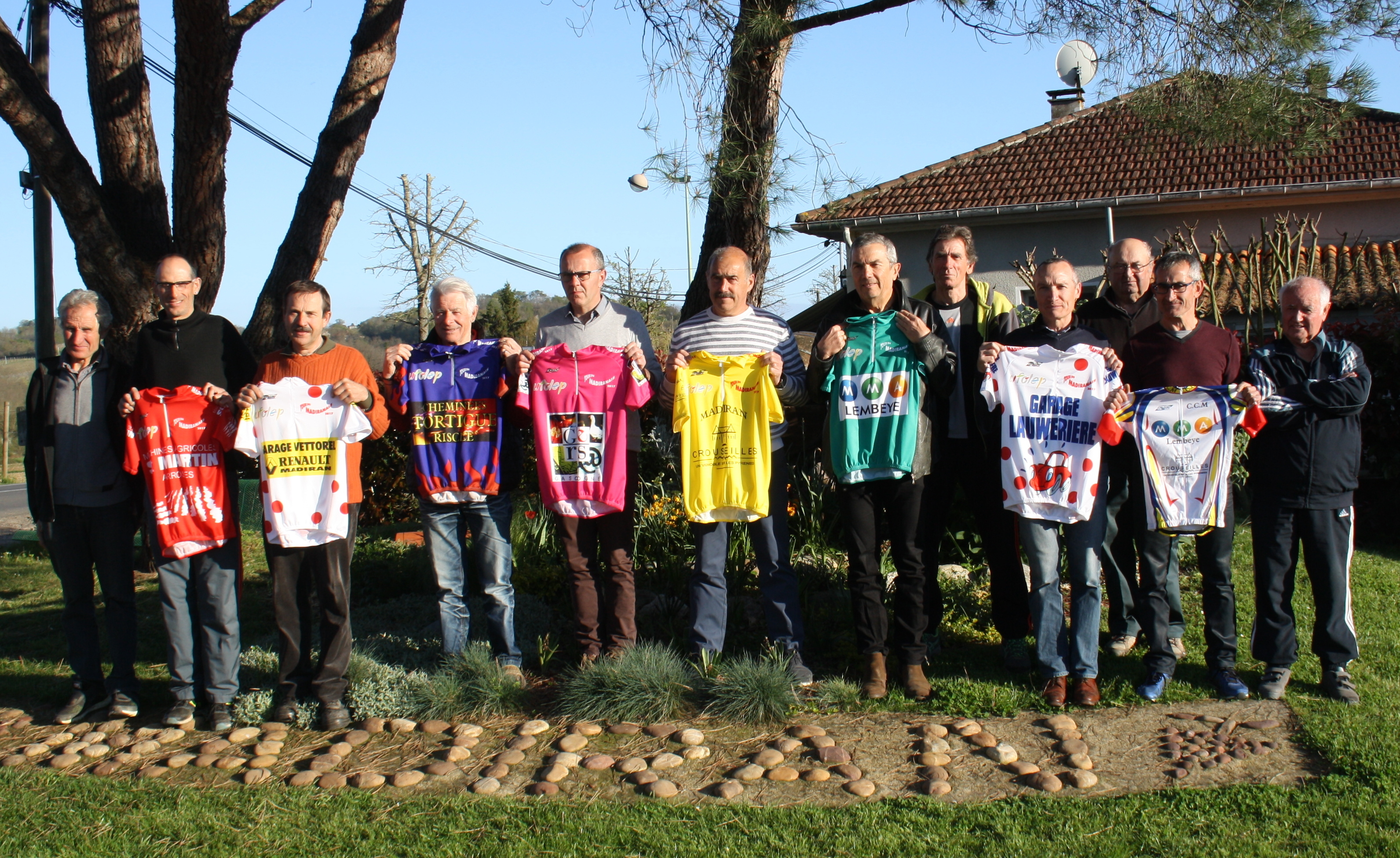 TOUR DU MADIRANAIS 2017 PRESENTATION MAILLOTS 003.JPGLIONEL.jpg