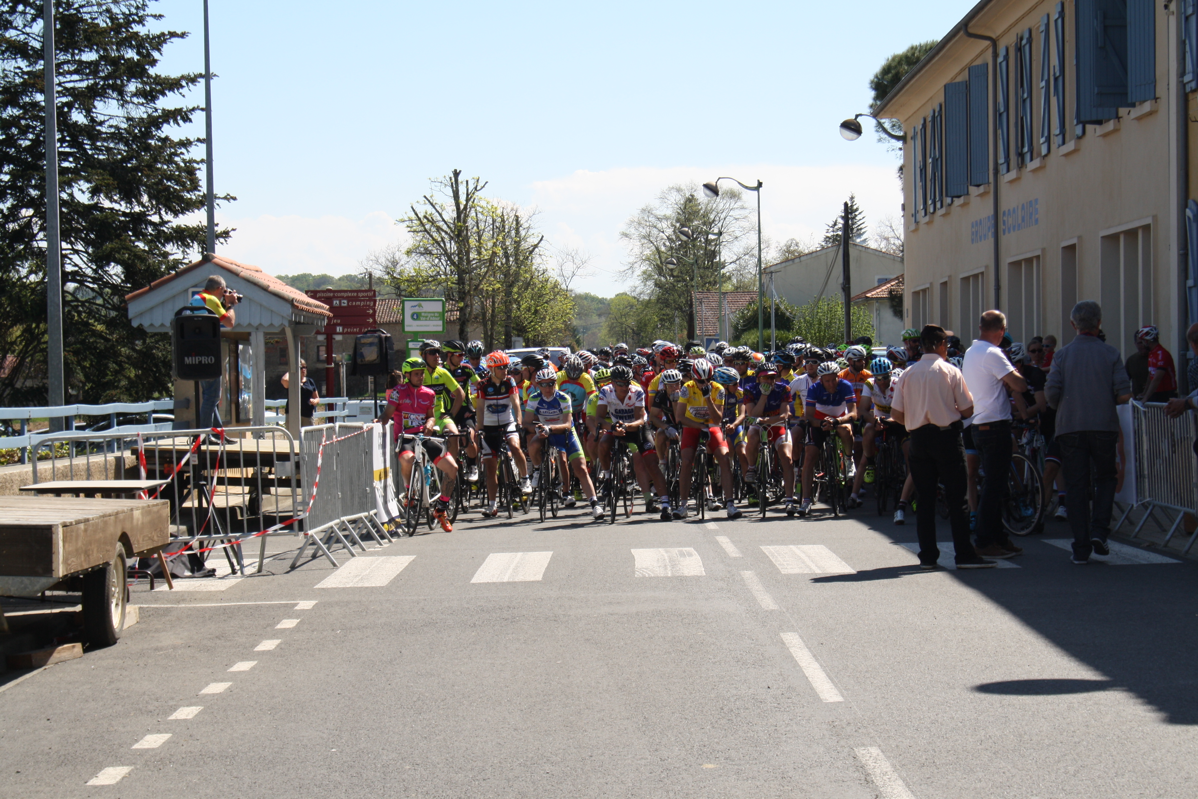 MADIRAN TOUR CYCLISTE DU MADIRANAIS 2017 003.JPG
