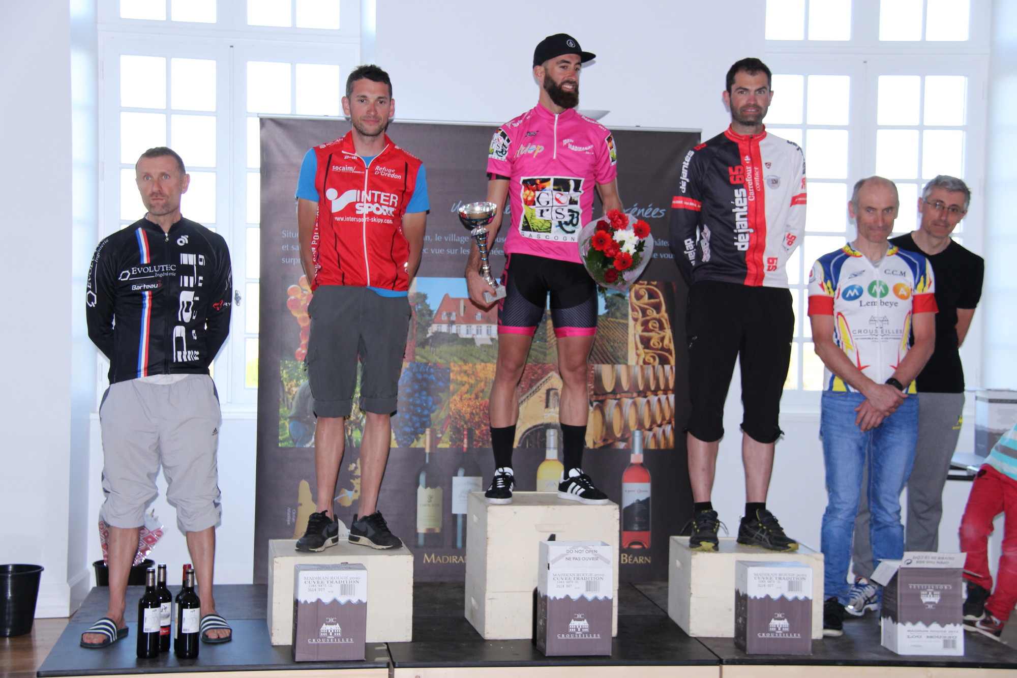 MADIRAN TOUR DU MADIRANAIS 2017 Podium final 3ème cat.JPG