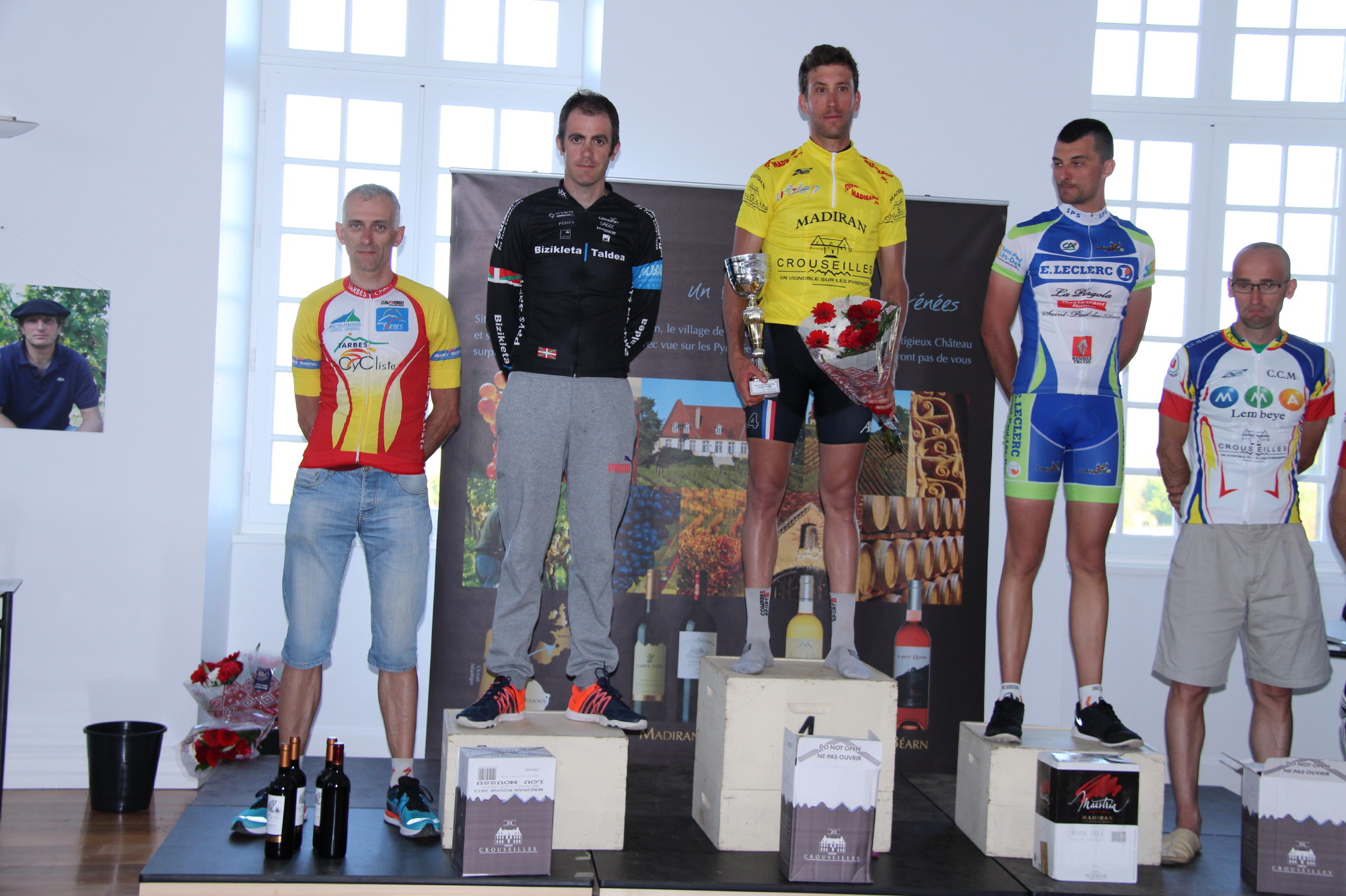 MADIRAN TOUR DU MADIRANAIS 2017 Podium final 1ère cat.JPG