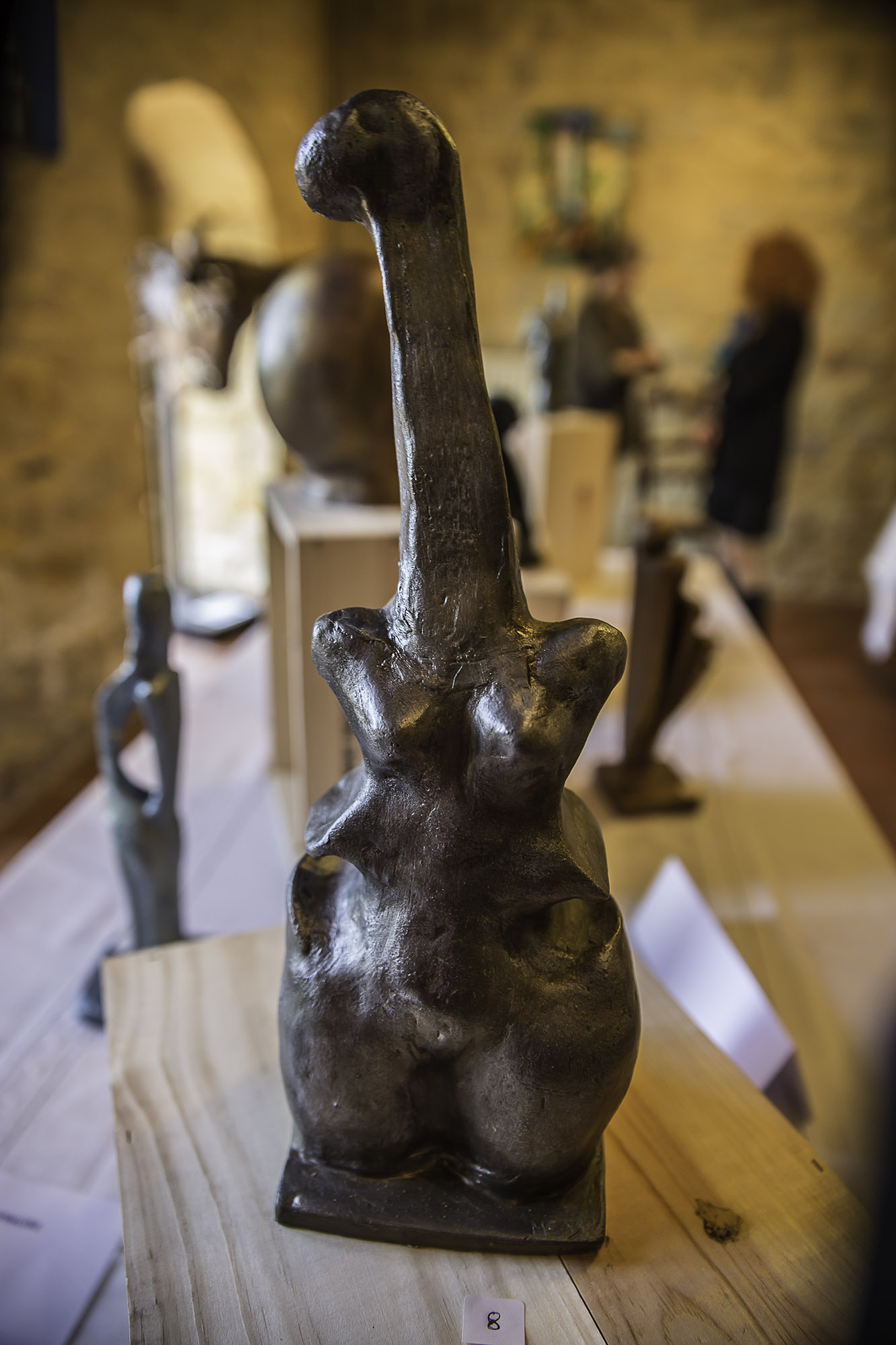4 Statue de femme guitare 1bis 050517.jpg