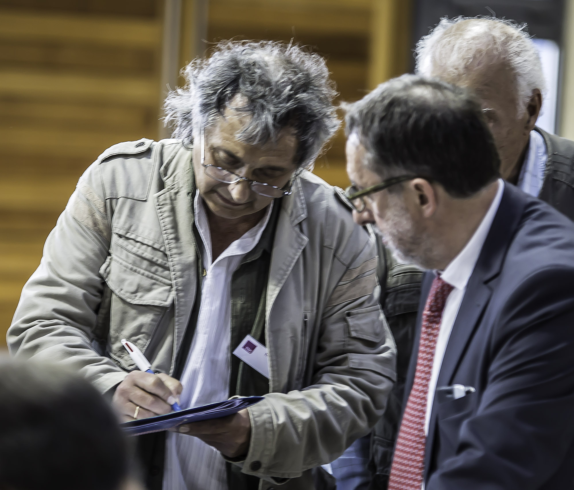 4 Représentant d'un institut de sondage 1bis 070517.jpg