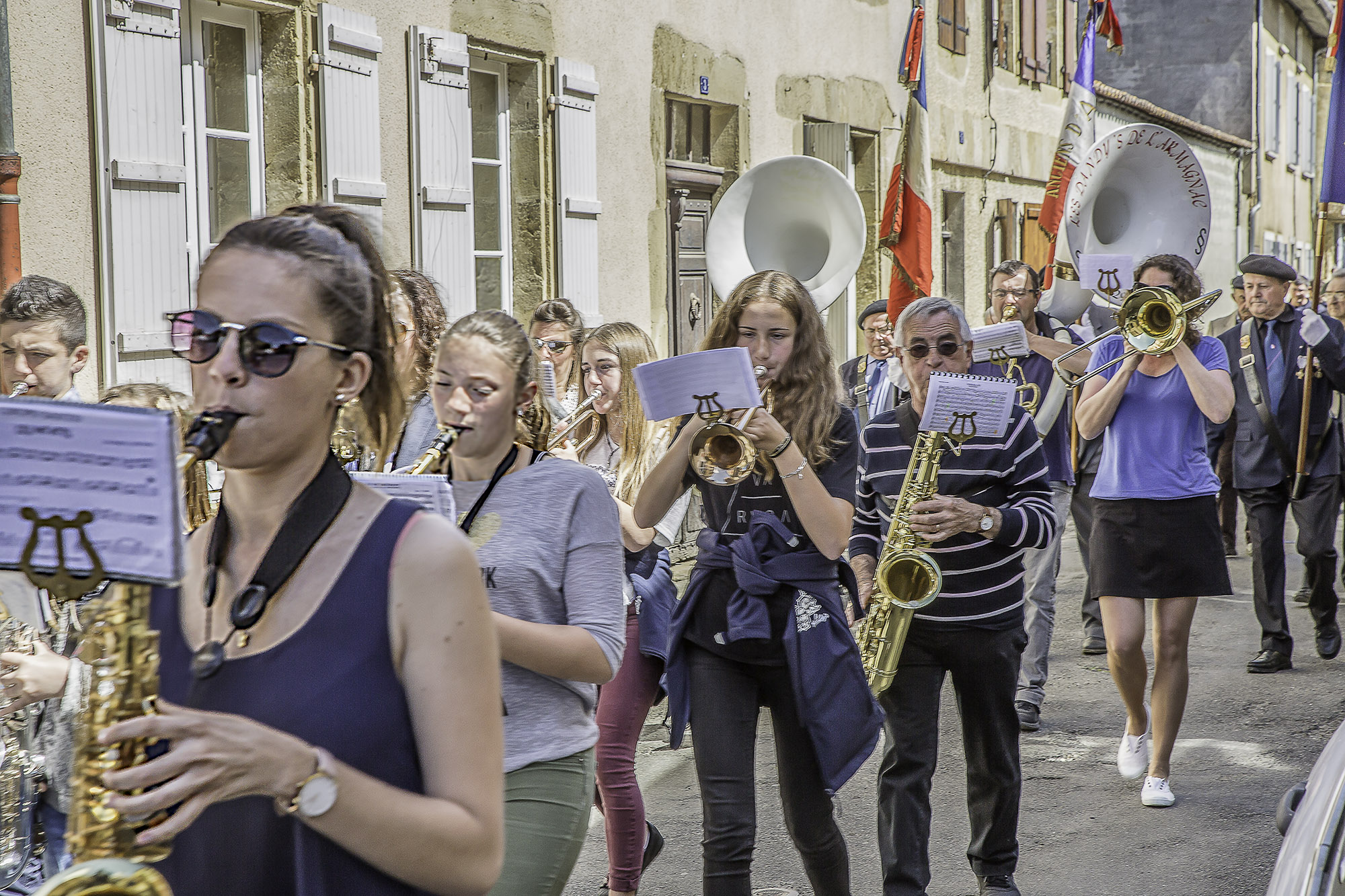 1 Au milieu de la musique 1bis 080517.jpg