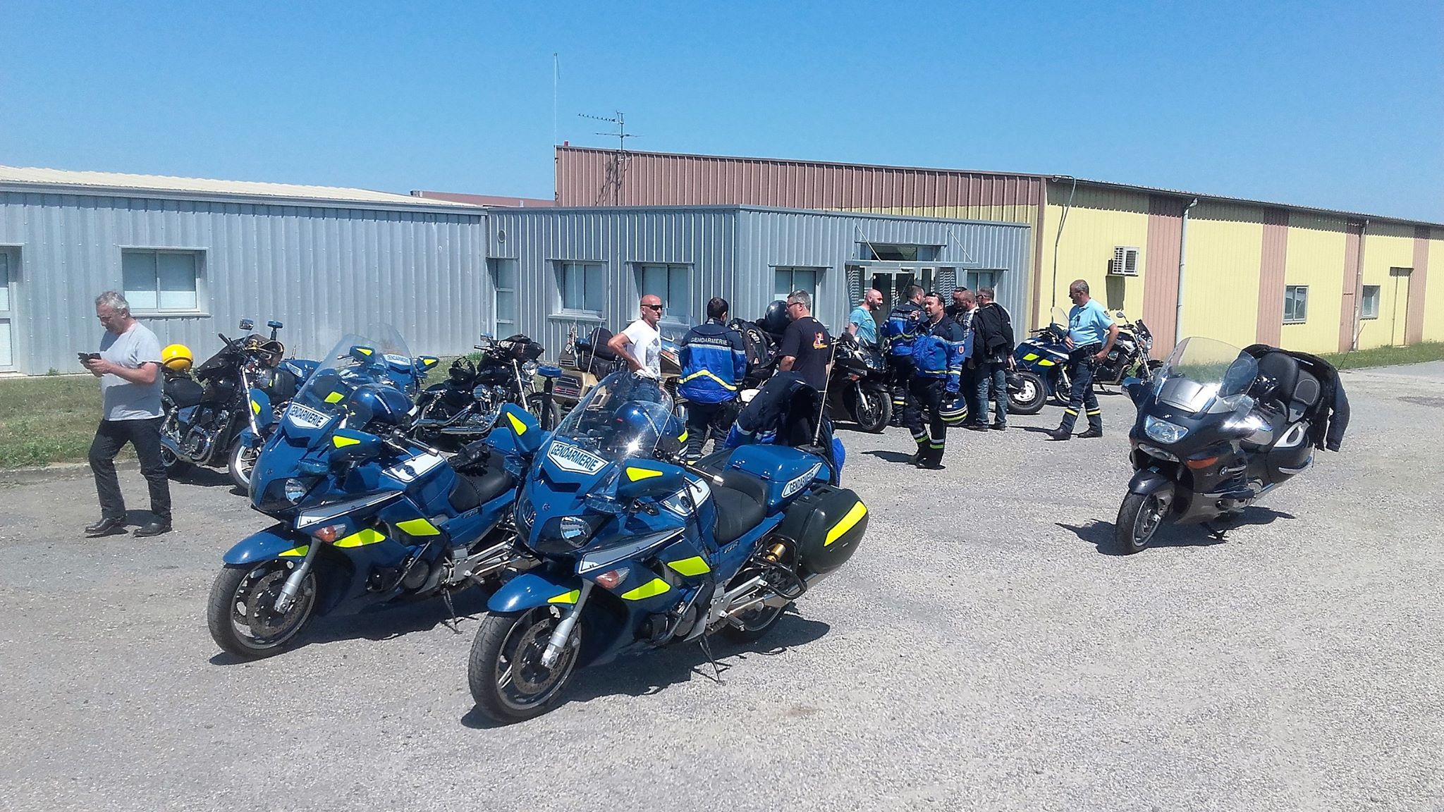 motards gers gendarmerie 1.jpg