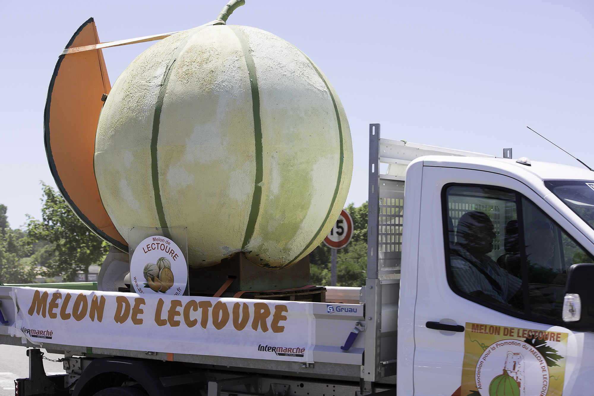 1 Dans la caravane de la course 180617.jpg