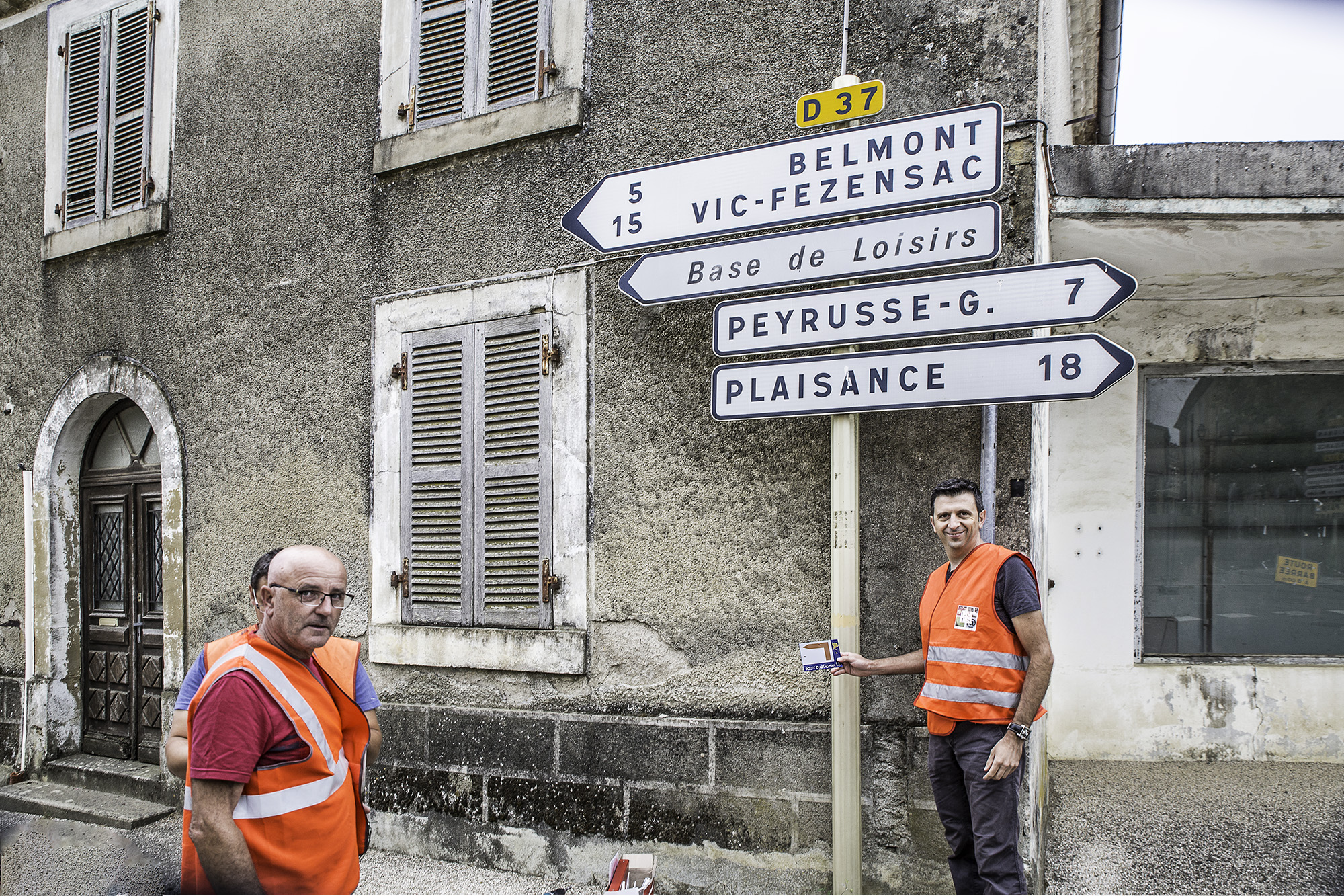 2 Pose d'une autre balise 1bis 230617.jpg