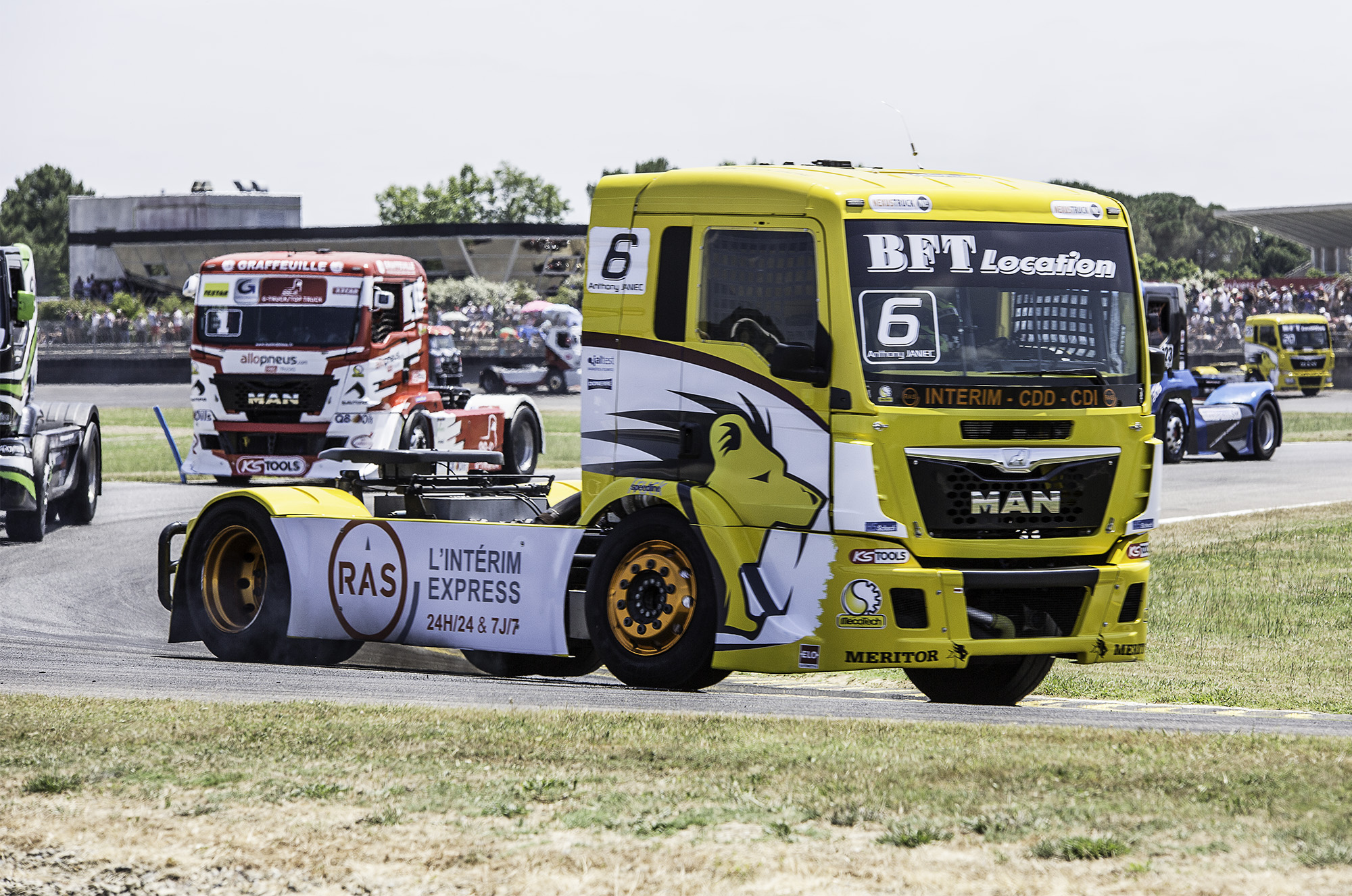 3 Le n°6 Anthony Janiec gagne la course 3 Coupe de France 1bis 250617.jpg