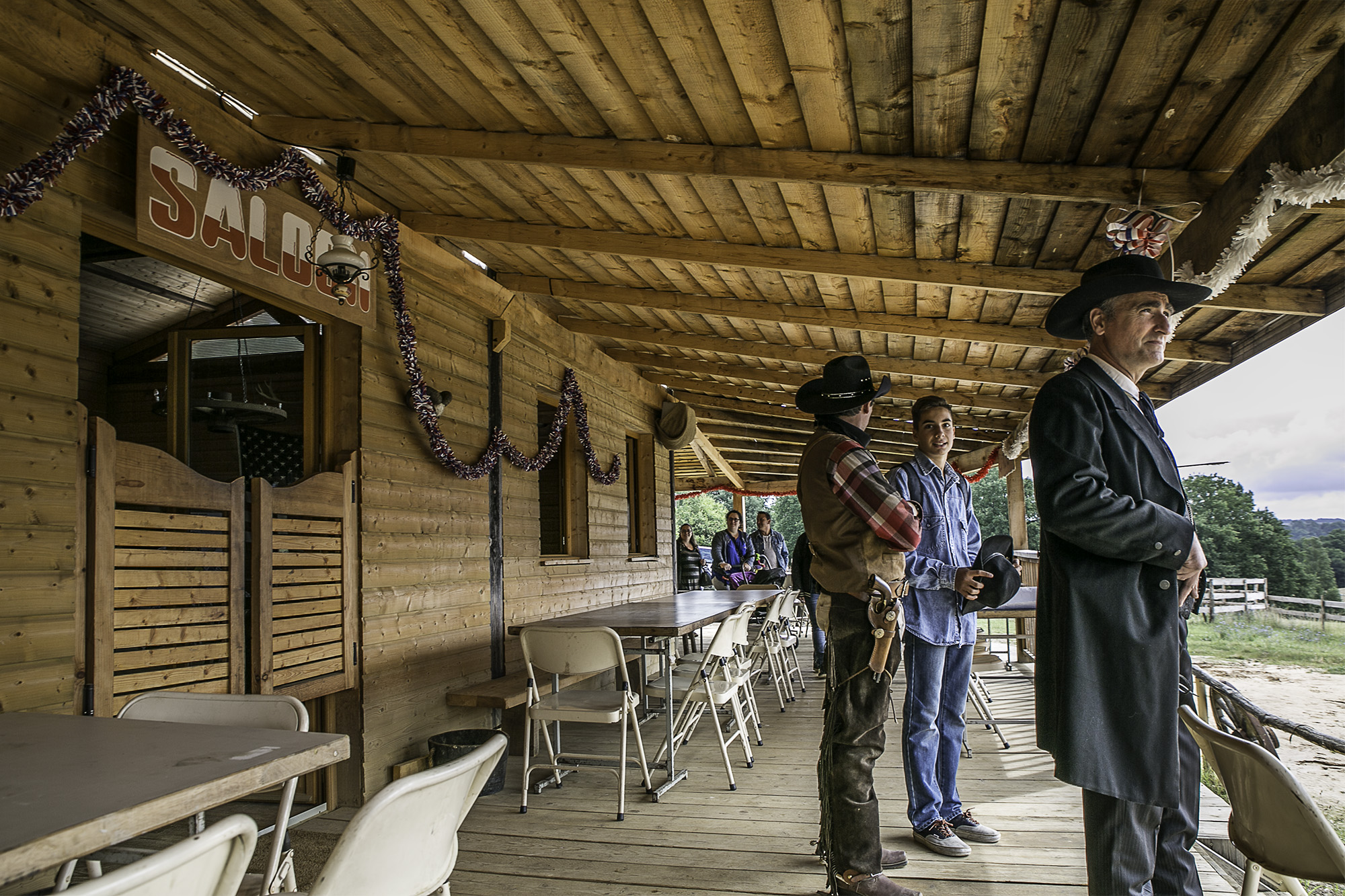 1 Le saloon 1bis 020717.jpg