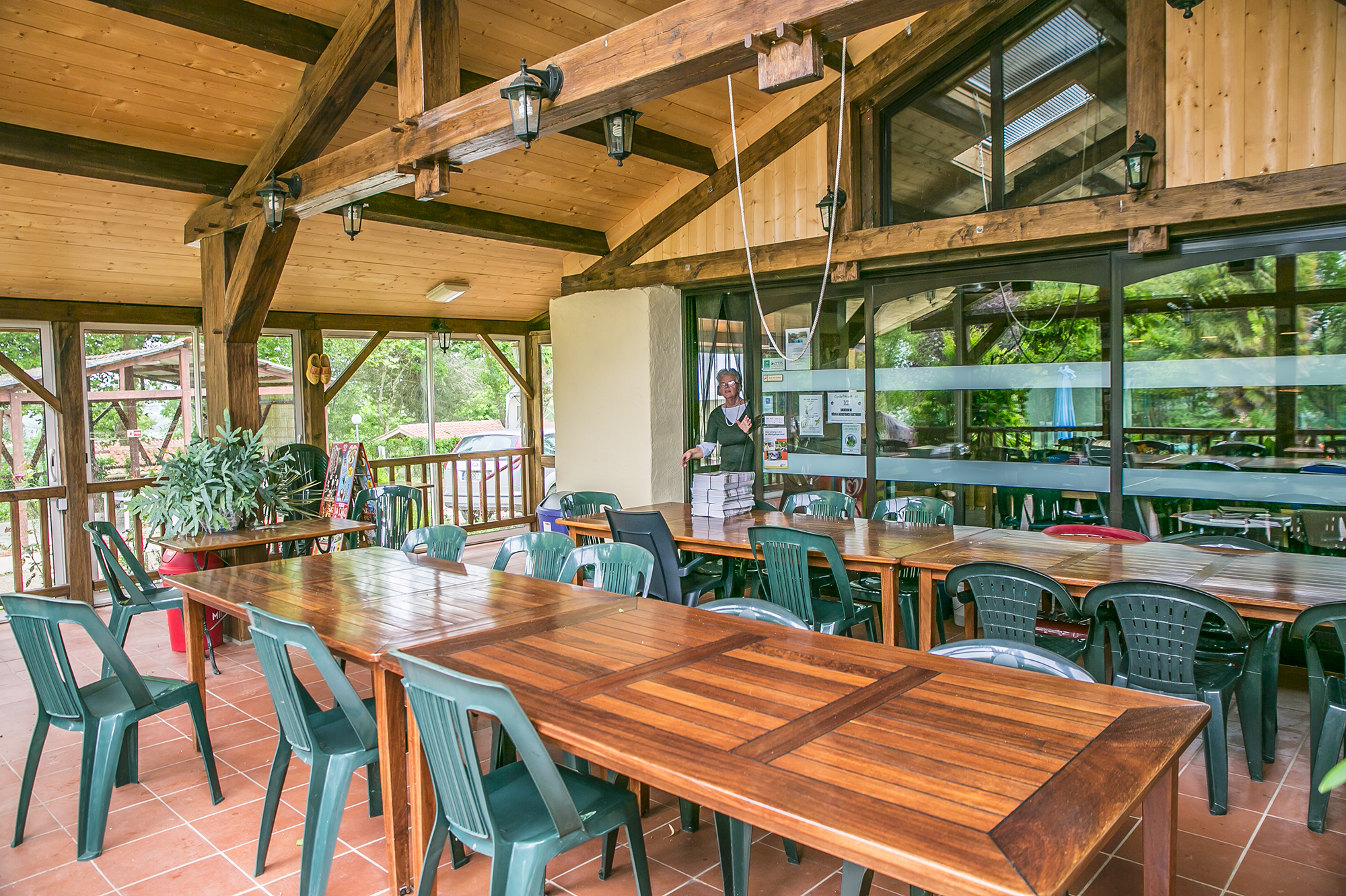 8 1e Salle à manger couverte 1bis 300617.jpg