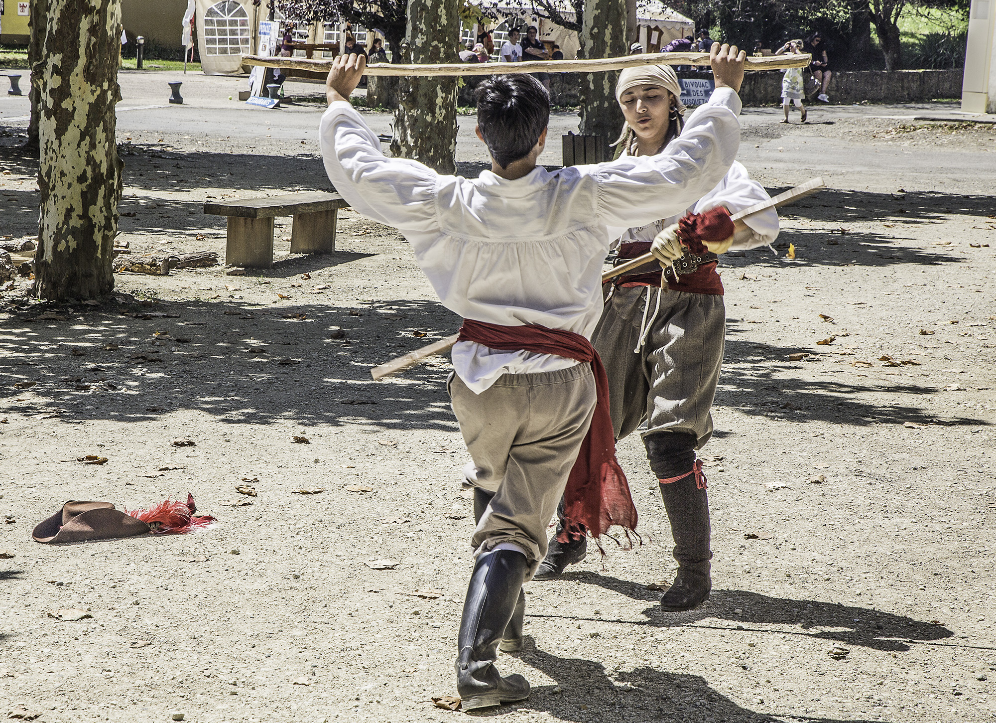 15 Duel au bâton 1bis 130817.jpg