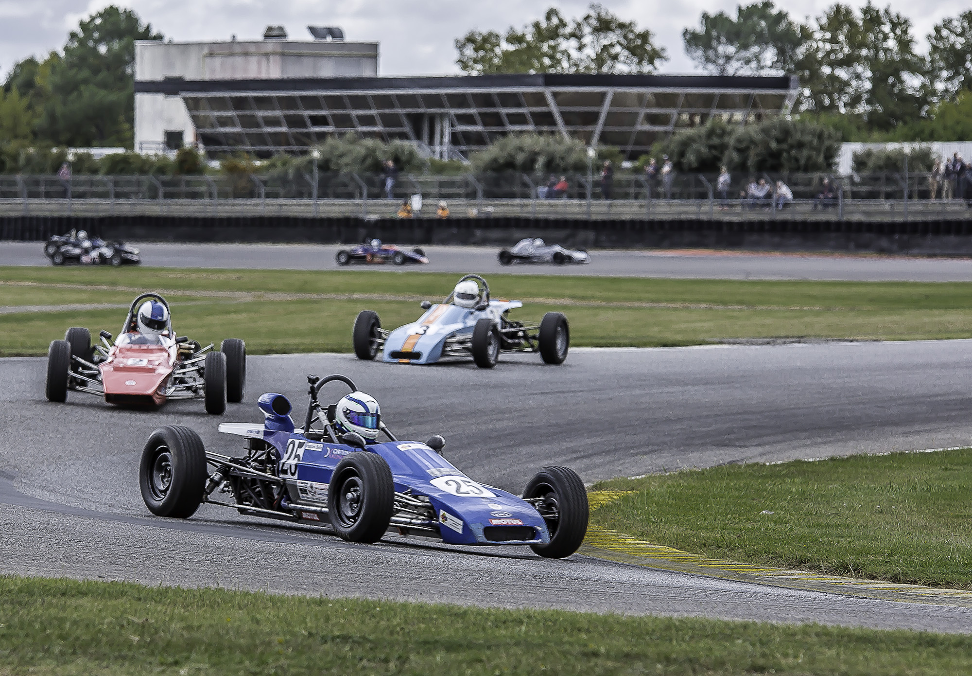 8bis Ford Historic course 2 le 25 en tête 1bis 100917.jpg