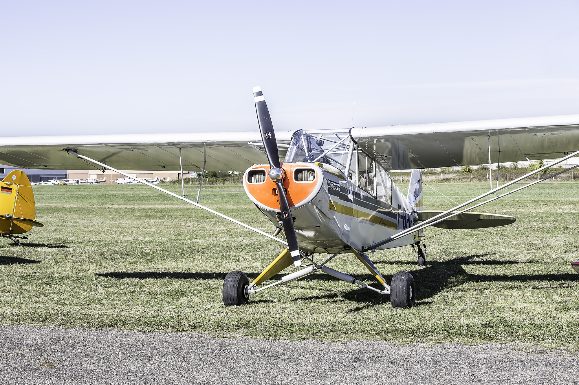 10 Avion ancien 1bis 081017.jpg