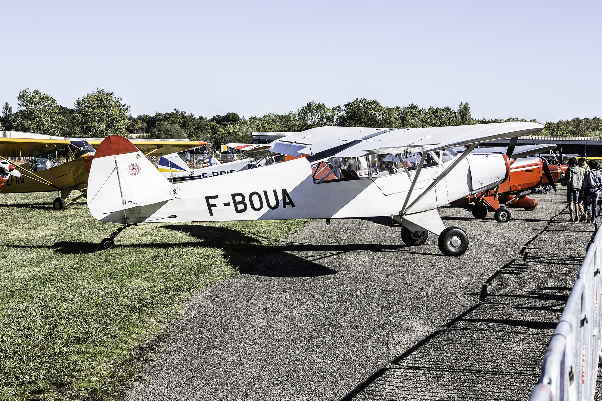 5 Avions anciens 1bis 081017.jpg
