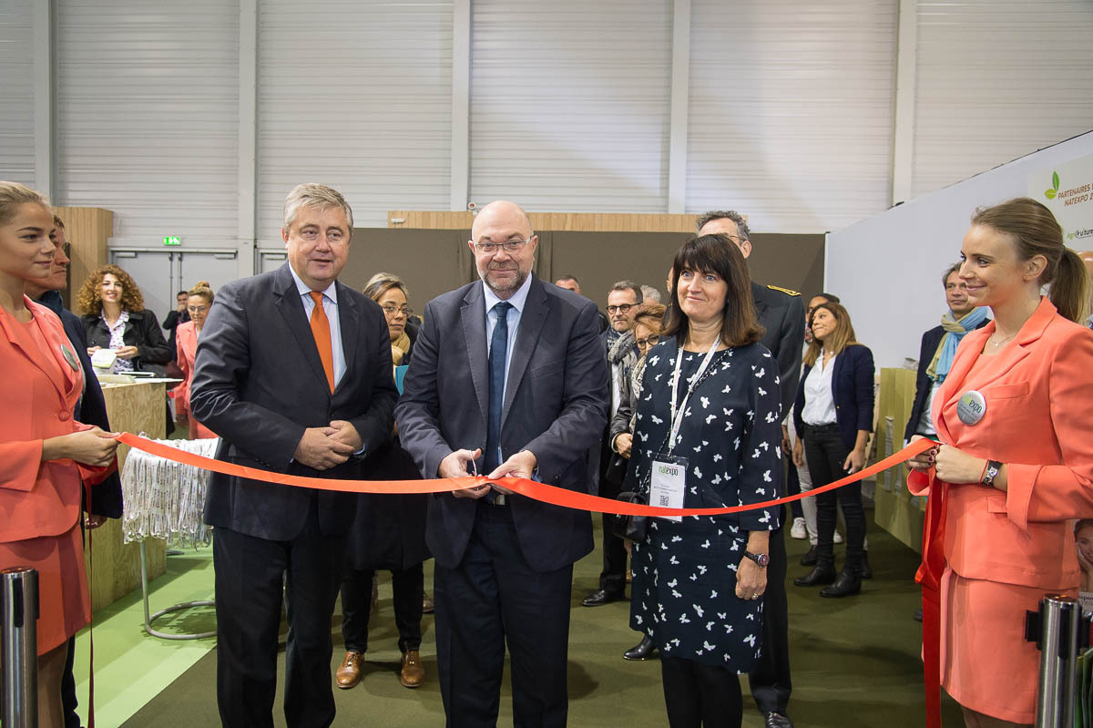 bio salon inauguration.jpg