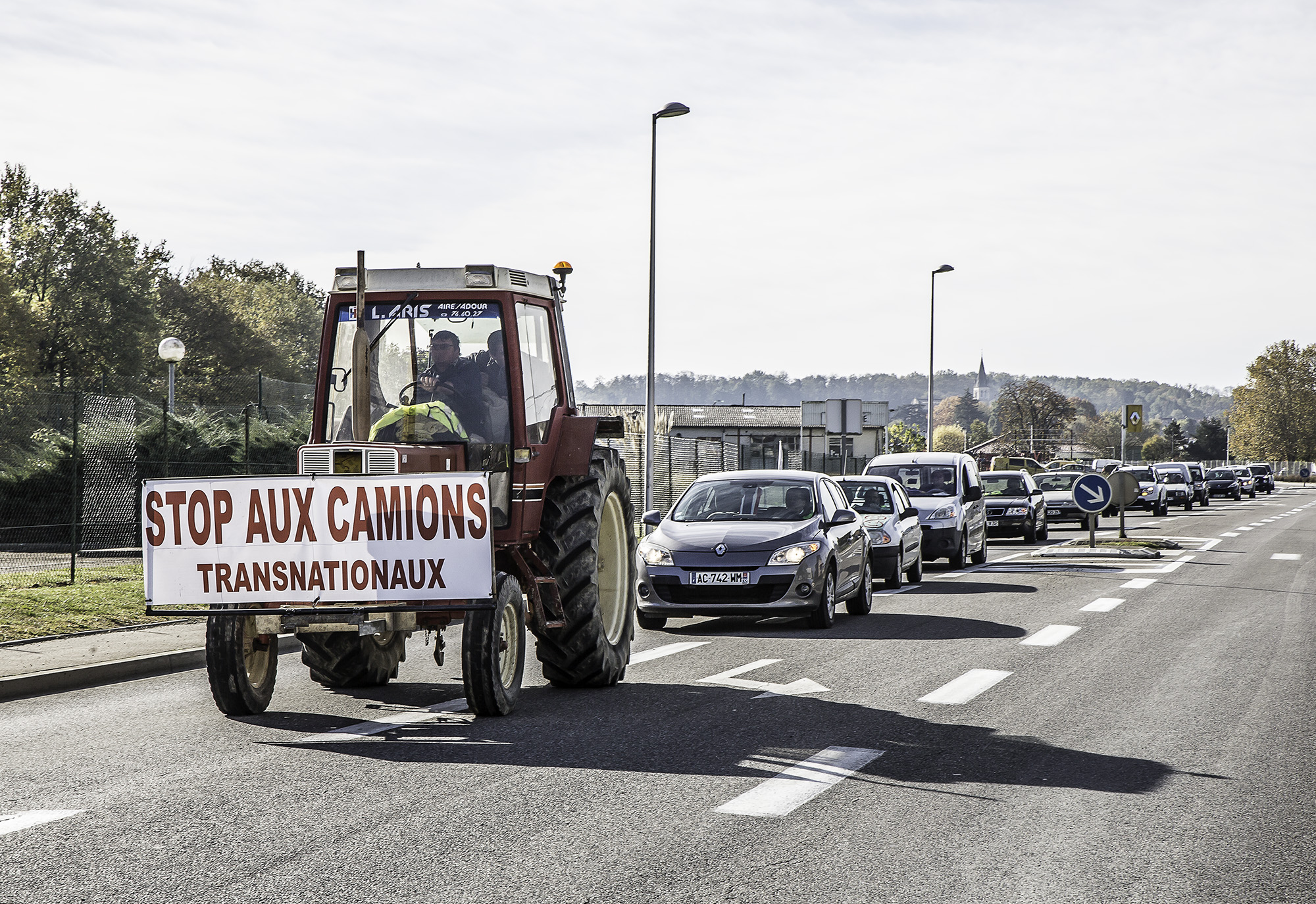 2 Cortège de Manciet arrivée avenue de Daniate 1bis 071117.jpg