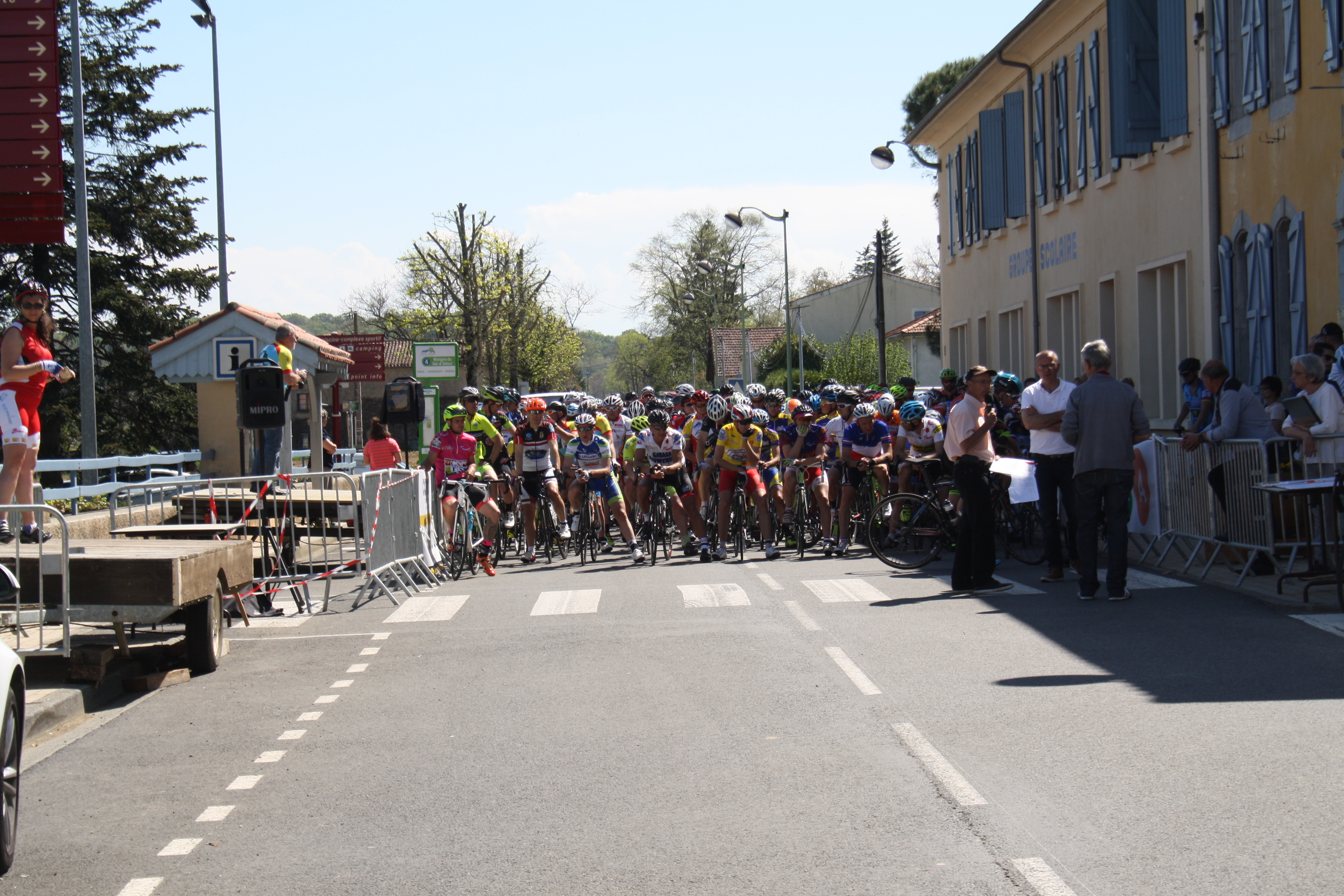 MADIRAN TOUR CYCLISTE DU MADIRANAIS 2017 002.JPG