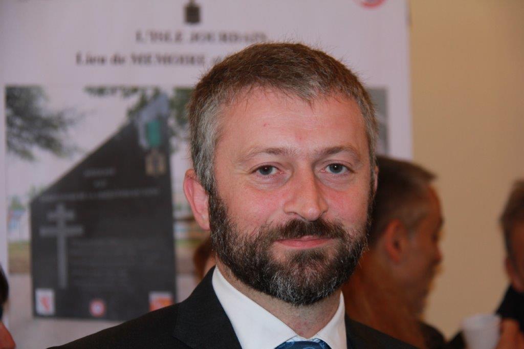 Stéphane De la Calle Président Souvenir Français.jpg