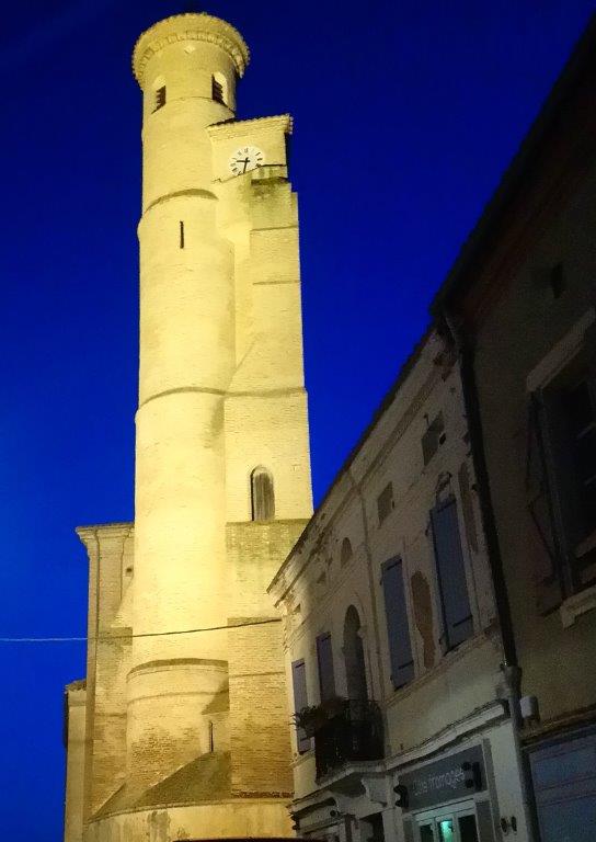 COLLEGIALE LISLOISE.JPG