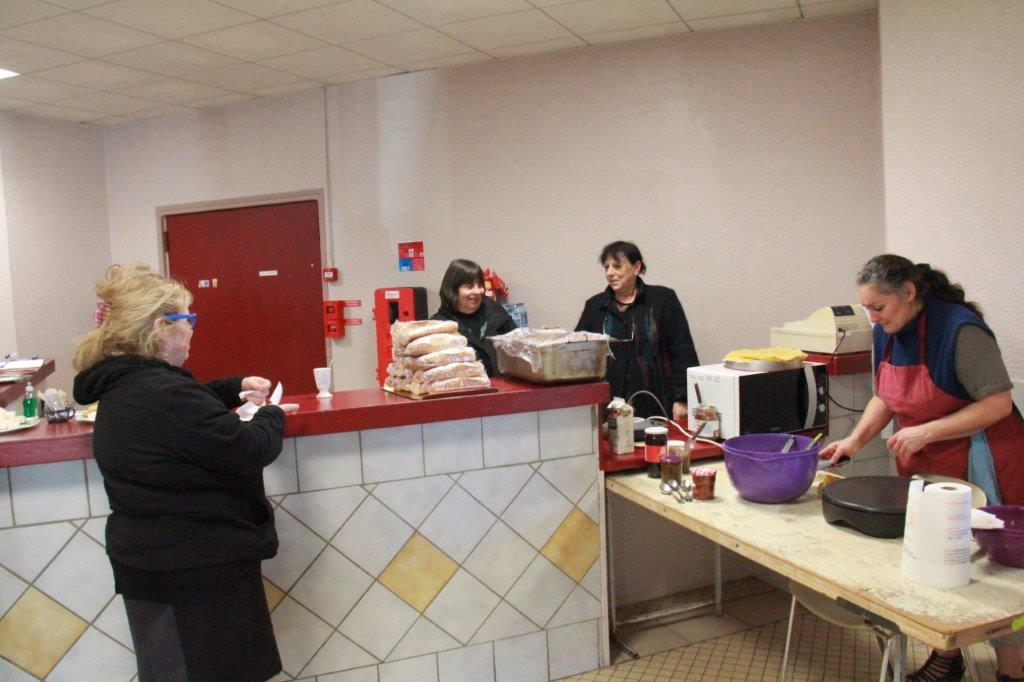 LA BUVETTE.JPG