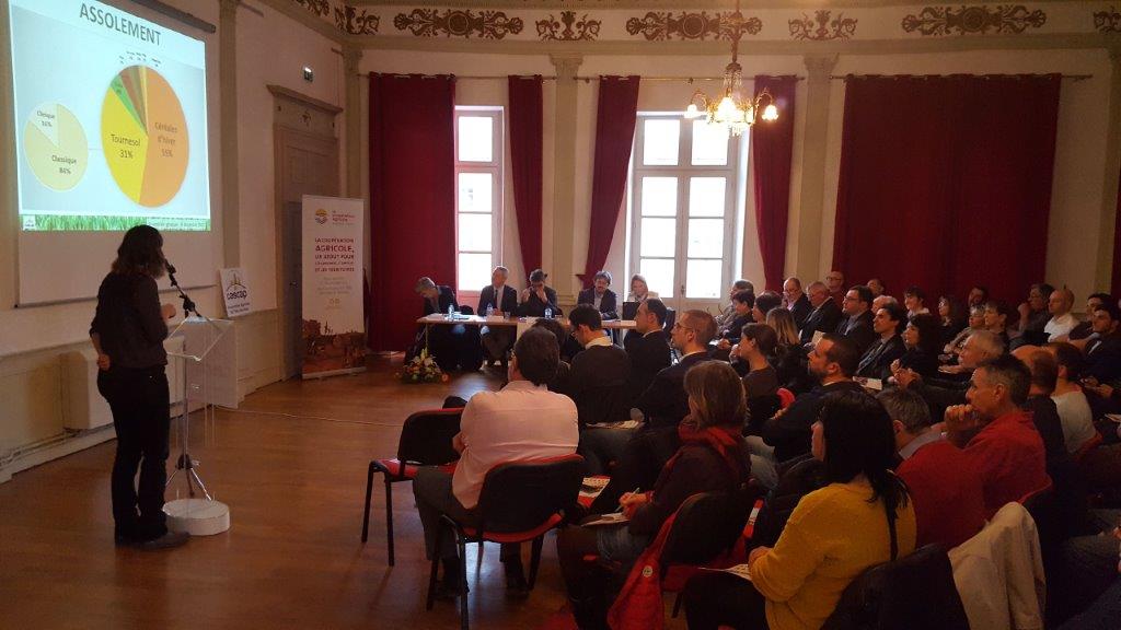 INTERVENANT A L ASSEMBLEE.jpg