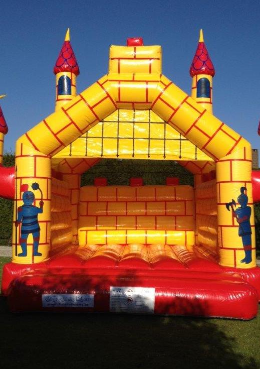 CHATEAU GONFLABLE.jpg