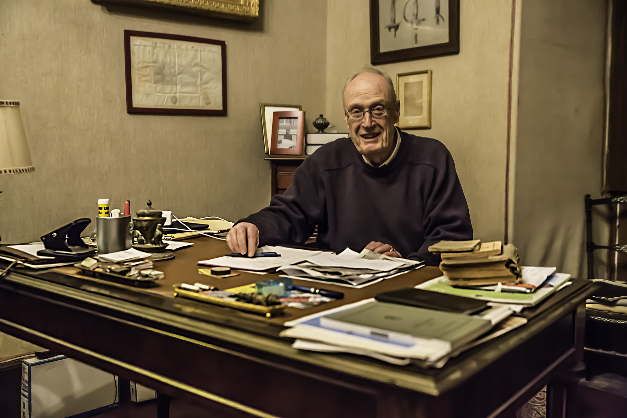2 préférée Bertrand de Pesquidoux à son bureau 1bis 030118.jpg