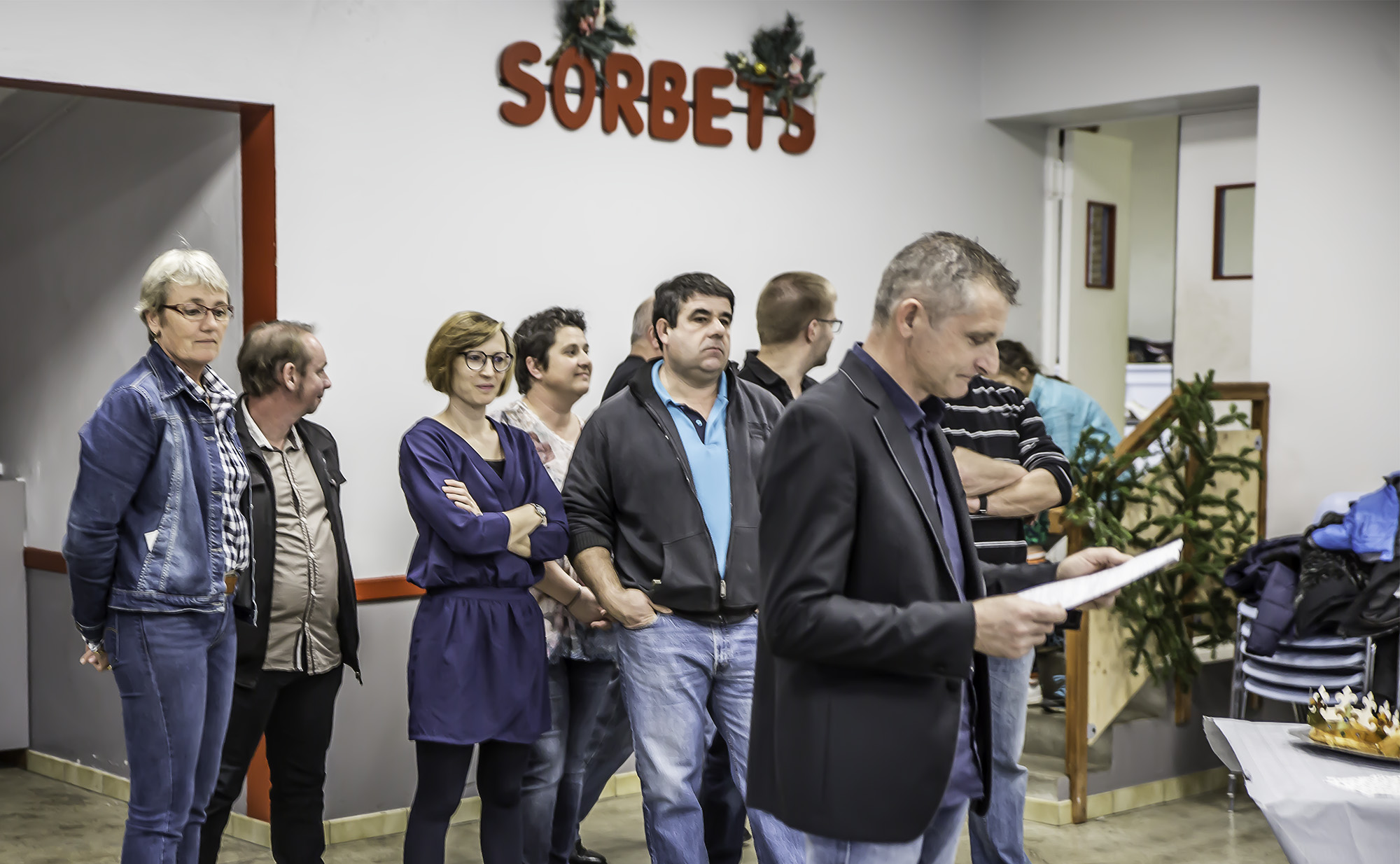 2 Le CM derrière le maire 1bis 140118.jpg