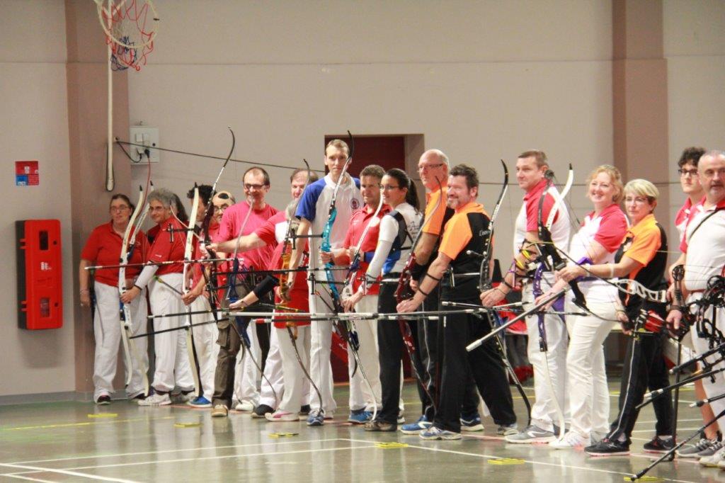 archers sur la ligne.jpg