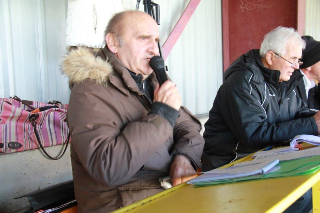 L'excellent Claude Biran au micro.JPG