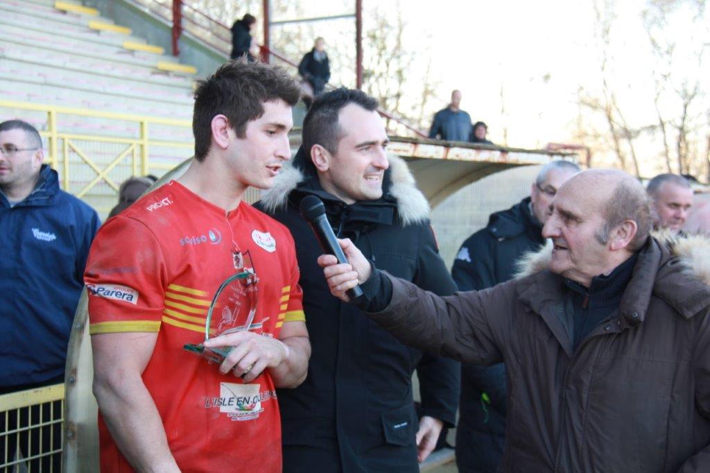 Claude Biran interviewant le lauréat Marc Teyssier.JPG