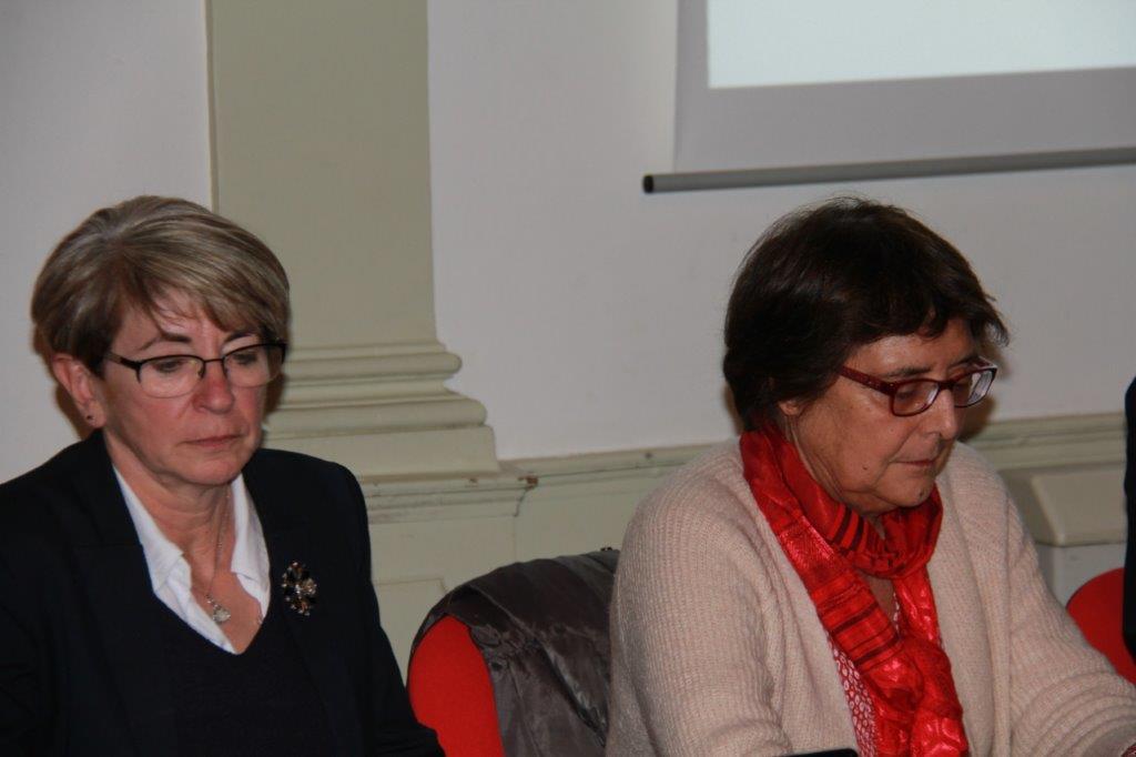 Christine Lapeyre secrétaire du bureau et Angèle Thuliez, maire adjoint.JPG