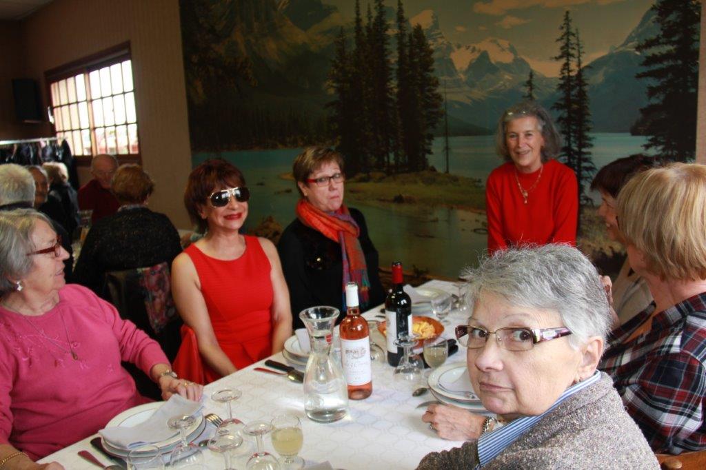 les femmes de la table Ransan.JPG